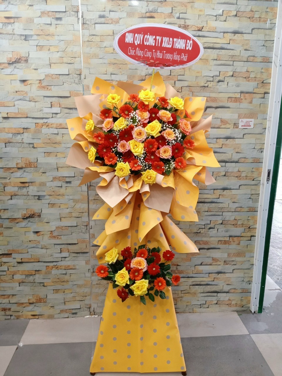 Kệ Hoa Khai Trương